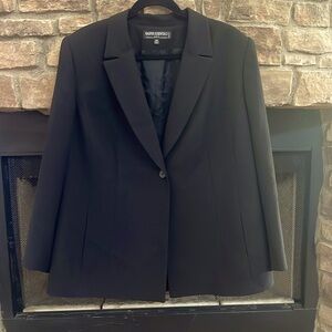 Kasper black suit jacket. Size 16W